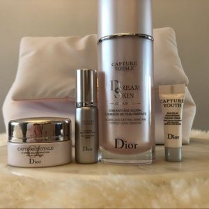 Dior Capture Total Dream Skin gift set
